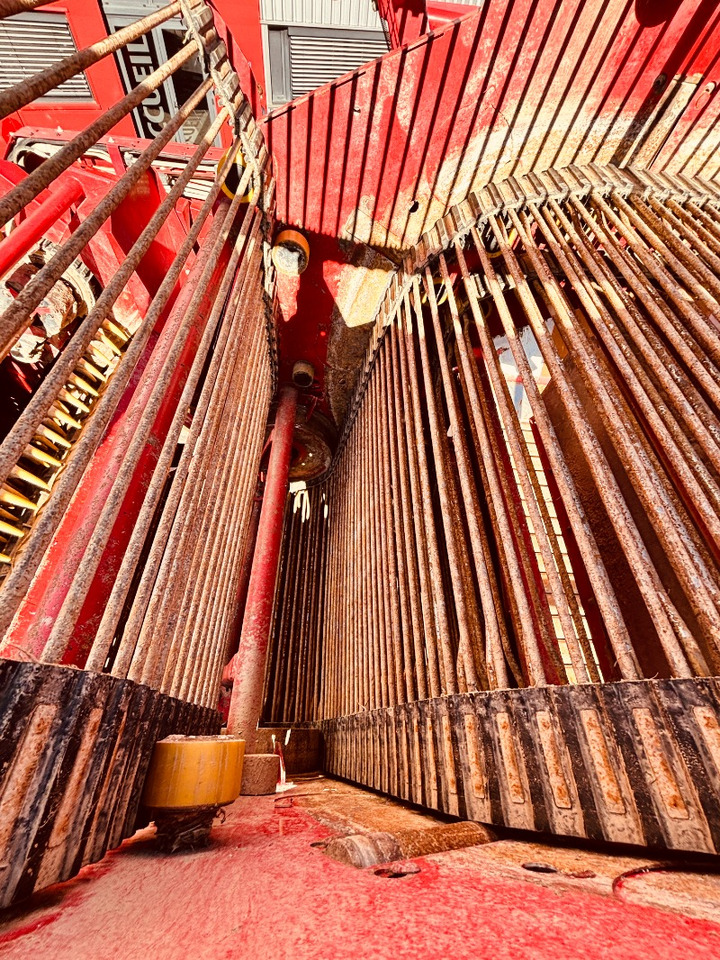 Grimme MAXTRON 620 - Equipo para trabajo del suelo: foto 4 Grimme MAXTRON 620 - Equipo para trabajo del suelo: foto 4