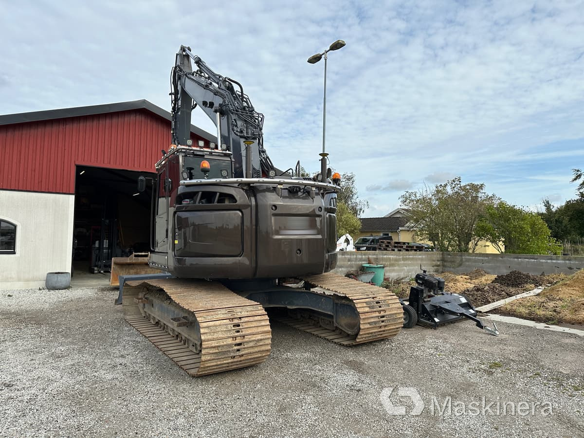 Grävmaskin Kobelco SK270SRNLC-5 - Excavadora de cadenas: foto 3 Grävmaskin Kobelco SK270SRNLC-5 - Excavadora de cadenas: foto 3