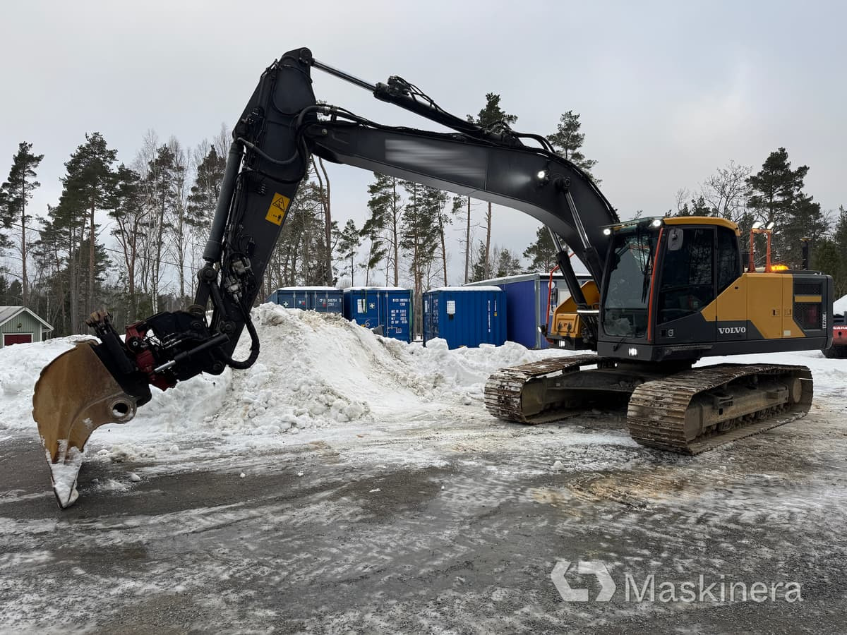 Grävmaskin Volvo EC220EL - Excavadora de cadenas: foto 1 Grävmaskin Volvo EC220EL - Excavadora de cadenas: foto 1