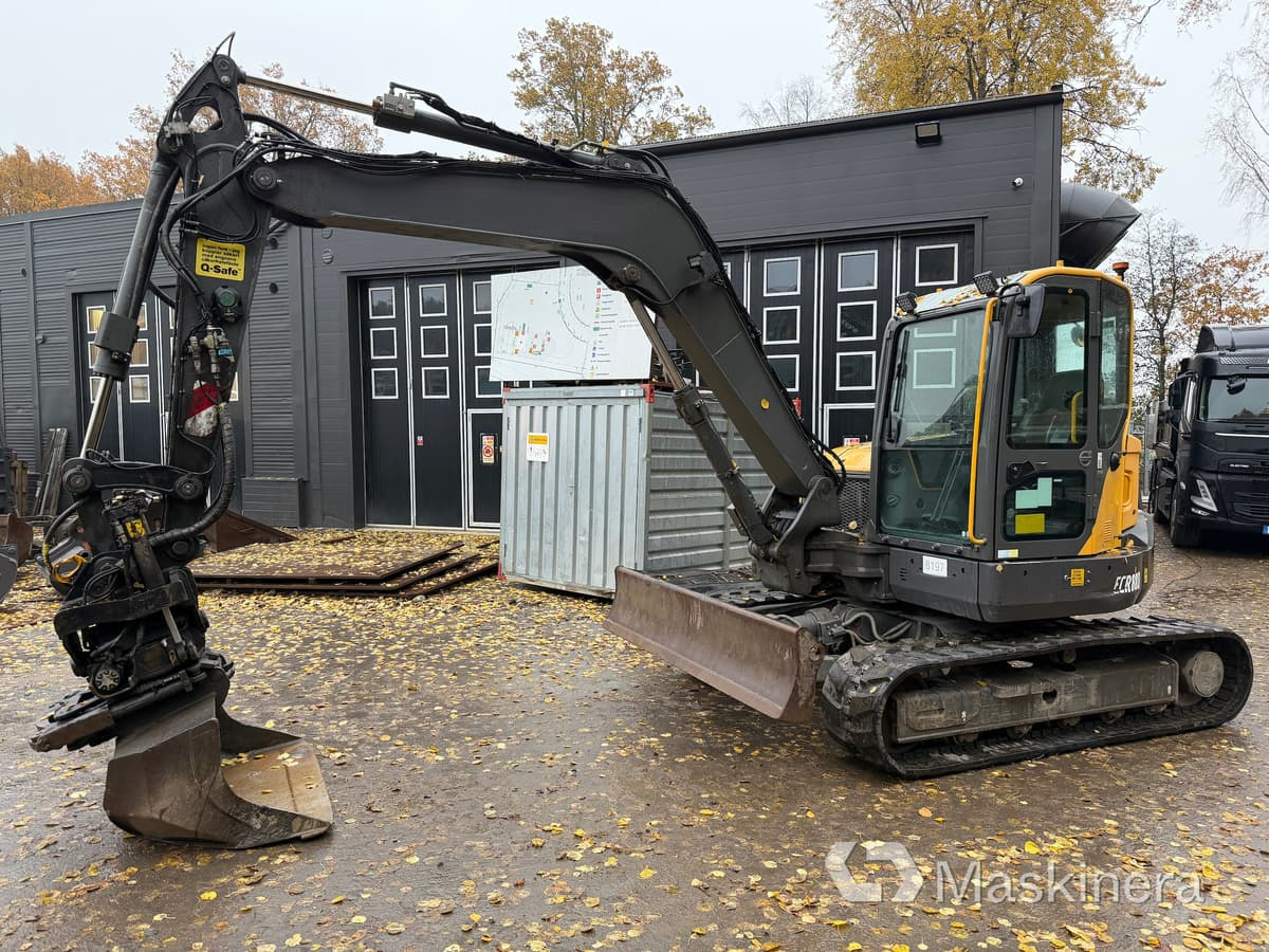 Grävmaskin Volvo ECR88D med tillbehör - Excavadora de cadenas: foto 1 Grävmaskin Volvo ECR88D med tillbehör - Excavadora de cadenas: foto 1