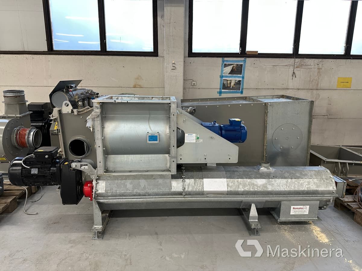 Hammarkvarn Rematec REM 9000 - Máquina de reciclaje: foto 2 Hammarkvarn Rematec REM 9000 - Máquina de reciclaje: foto 2