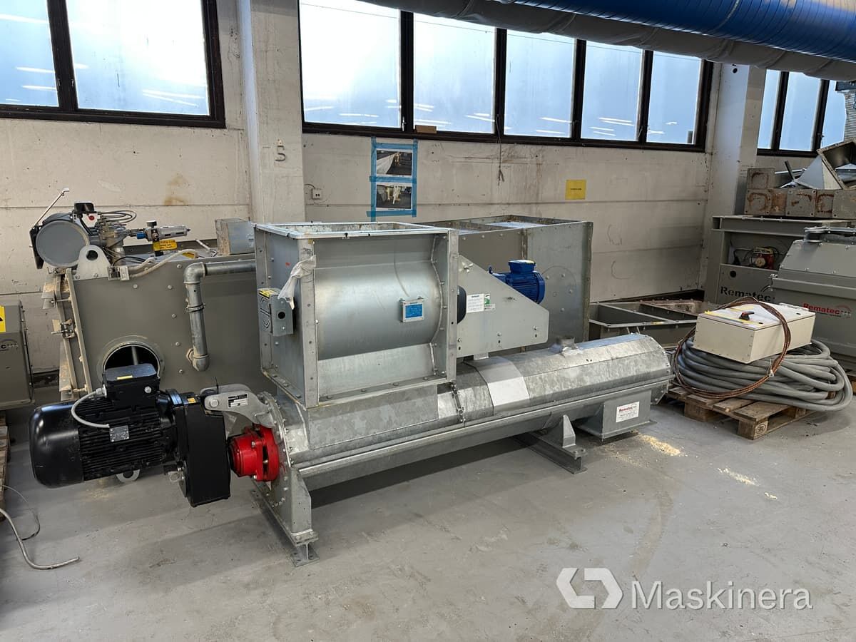 Hammarkvarn Rematec REM 9000 - Máquina de reciclaje: foto 1 Hammarkvarn Rematec REM 9000 - Máquina de reciclaje: foto 1