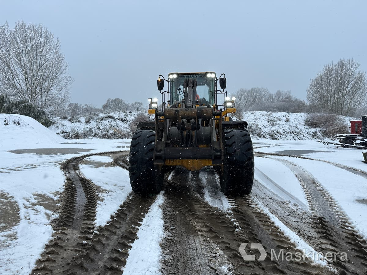 Hjullastare Volvo L180H - Cargadora de ruedas: foto 2 Hjullastare Volvo L180H - Cargadora de ruedas: foto 2