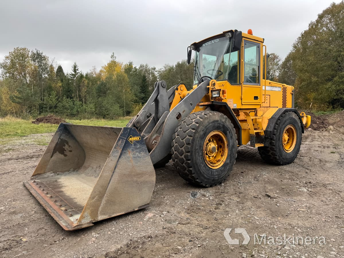 Hjullastare Volvo L70D - Cargadora de ruedas: foto 1 Hjullastare Volvo L70D - Cargadora de ruedas: foto 1
