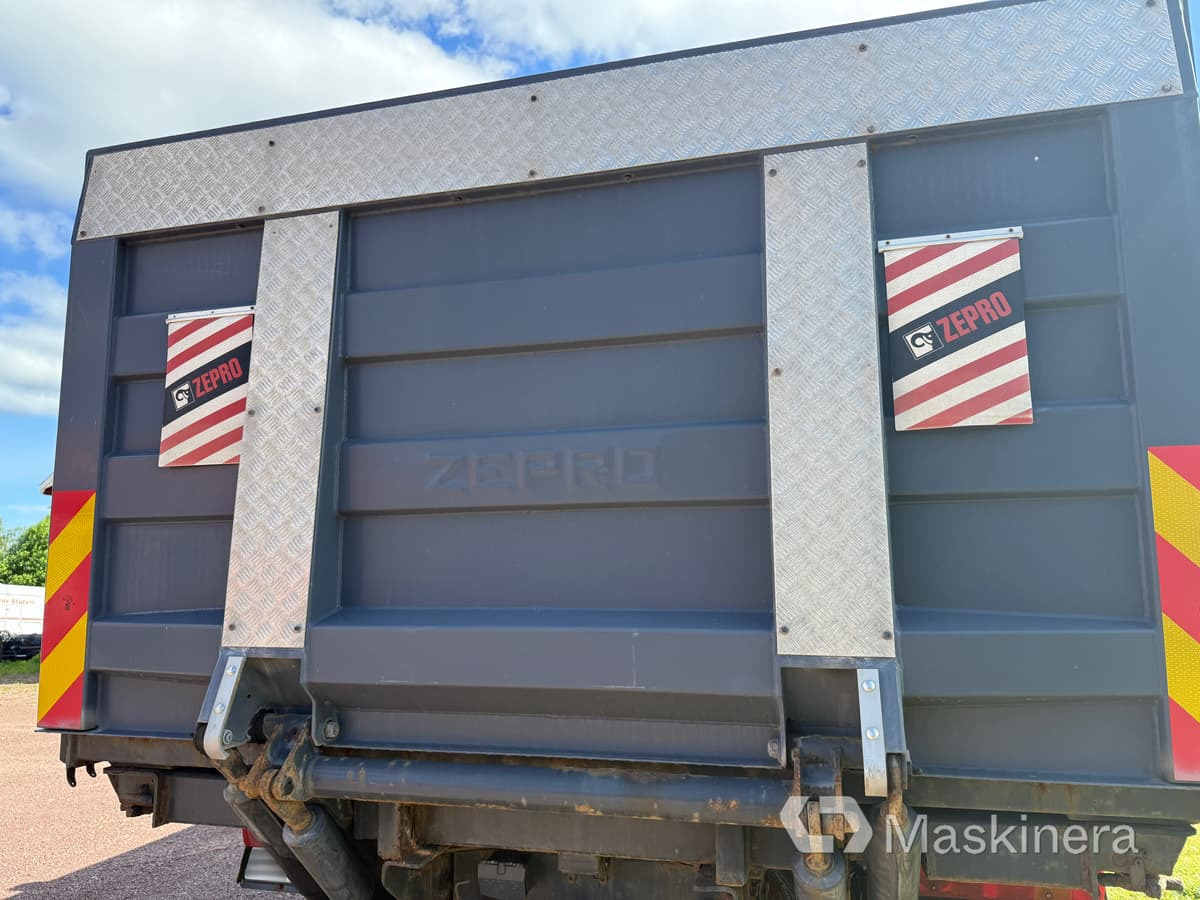 Camión caja abierta, Camión grúa Kranbil Scania 114G: foto 44