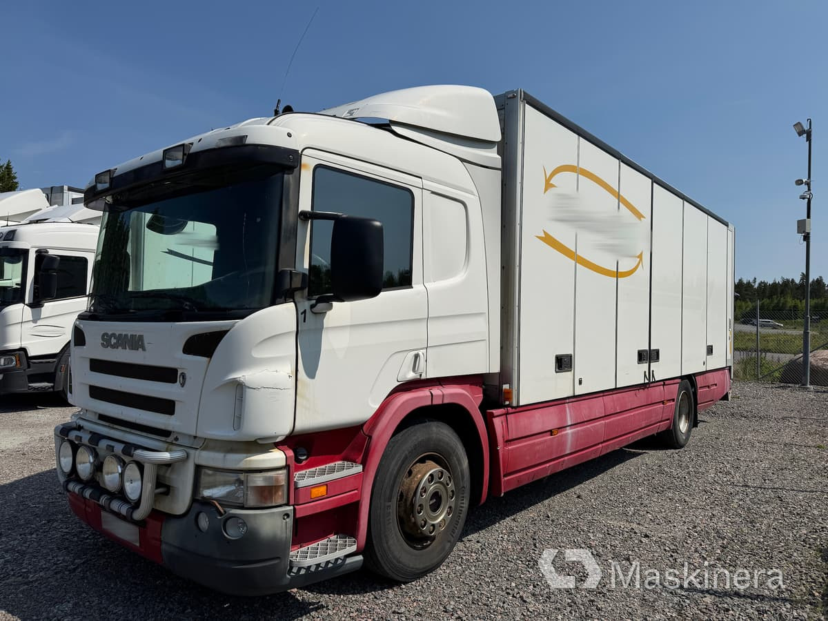Lastbil Scania P270 LB 4X2 - Camión caja cerrada: foto 1 Lastbil Scania P270 LB 4X2 - Camión caja cerrada: foto 1