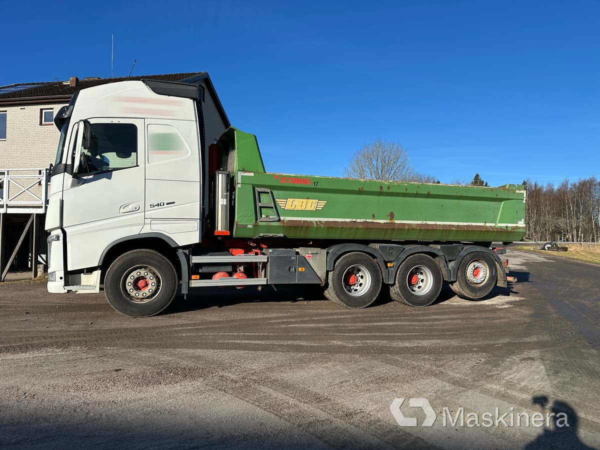 Lastbil Schaktbil Volvo FH540 Tridem Euro 6 - Volquete camión: foto 2 Lastbil Schaktbil Volvo FH540 Tridem Euro 6 - Volquete camión: foto 2