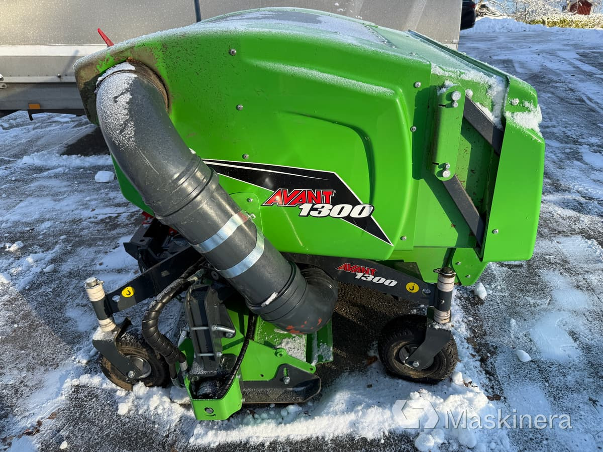 Lövsug 1300mm Avantfäste - Maquinaria de jardinería: foto 4 Lövsug 1300mm Avantfäste - Maquinaria de jardinería: foto 4