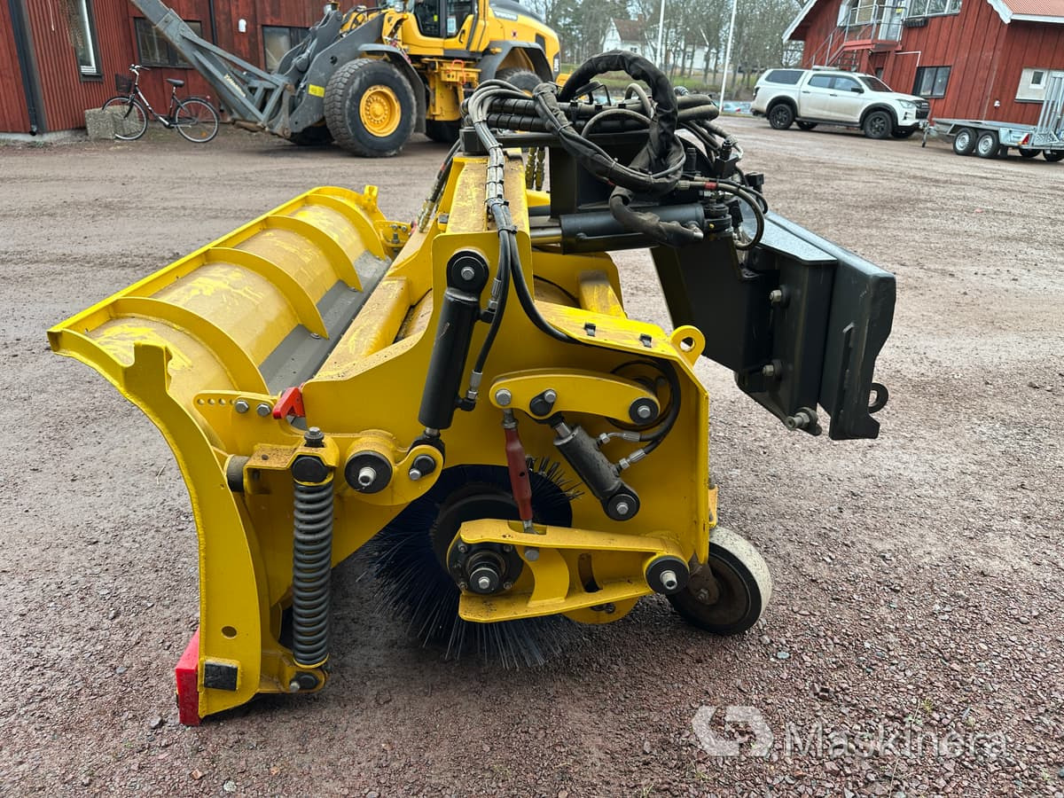 Kombiplog Multihog MPV 2000 - Otros: foto 2 Kombiplog Multihog MPV 2000 - Otros: foto 2