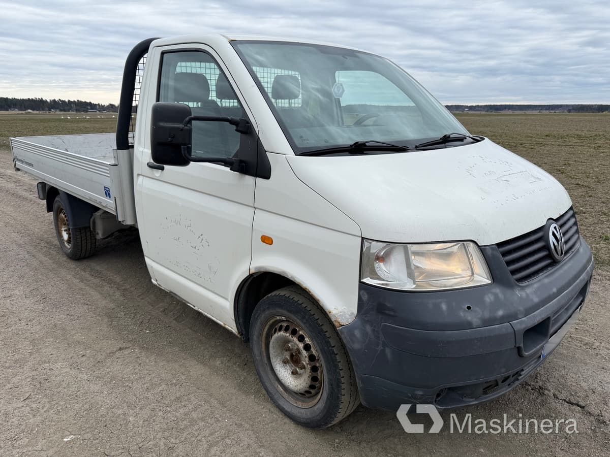 Pickup Volkswagen Transporter T5 2.5 TDI - Furgón: foto 3 Pickup Volkswagen Transporter T5 2.5 TDI - Furgón: foto 3