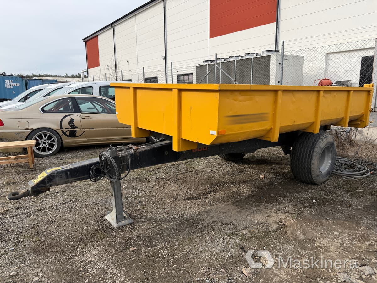 Tippvagn Palmse 600 - Volquete remolque: foto 1 Tippvagn Palmse 600 - Volquete remolque: foto 1