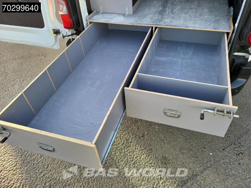 Furgoneta pequeña Citroën Berlingo 110pk Automaat Emissievrij L1H1 Benzine Navi Airco Cruise Parkeersensoren v+a Euro6 L1 Airco Cruise control: foto 11 Furgoneta pequeña Citroën Berlingo 110pk Automaat Emissievrij L1H1 Benzine Navi Airco Cruise Parkeersensoren v+a Euro6 L1 Airco Cruise control: foto 11