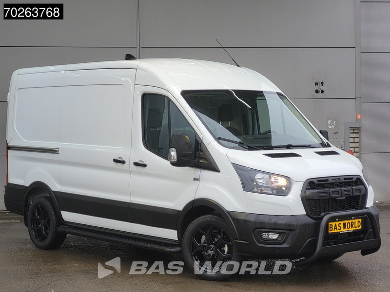 Ford Transit 130pk L2H2 Nieuw! Black Edition Raptor Grill Trekhaak Airco Cruise Camera Parkeersensoren 10m3 Airco Trekhaak Cruise control - Furgoneta pequeña: foto 3 Ford Transit 130pk L2H2 Nieuw! Black Edition Raptor Grill Trekhaak Airco Cruise Camera Parkeersensoren 10m3 Airco Trekhaak Cruise control - Furgoneta pequeña: foto 3