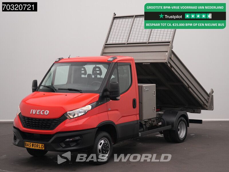 Iveco Daily 35C12 Kipper met Kist Dubbellucht 3,5t Trekhaak Airco Cruise Euro6 Tipper Benne Kieper Airco Trekhaak Cruise control - Volquete furgoneta: foto 1 Iveco Daily 35C12 Kipper met Kist Dubbellucht 3,5t Trekhaak Airco Cruise Euro6 Tipper Benne Kieper Airco Trekhaak Cruise control - Volquete furgoneta: foto 1