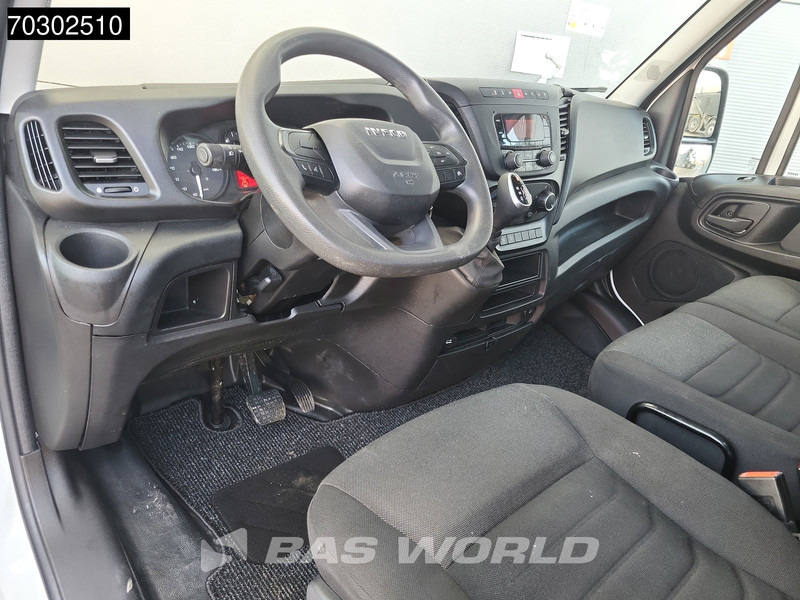 Volquete furgoneta Iveco Daily 35C14 Automaat Kipper met Kist Dubbellucht 3,5t Trekhaak Airco Cruise Euro6 Tipper Benne Kieper Airco Trekhaak Cruise control: foto 13 Volquete furgoneta Iveco Daily 35C14 Automaat Kipper met Kist Dubbellucht 3,5t Trekhaak Airco Cruise Euro6 Tipper Benne Kieper Airco Trekhaak Cruise control: foto 13