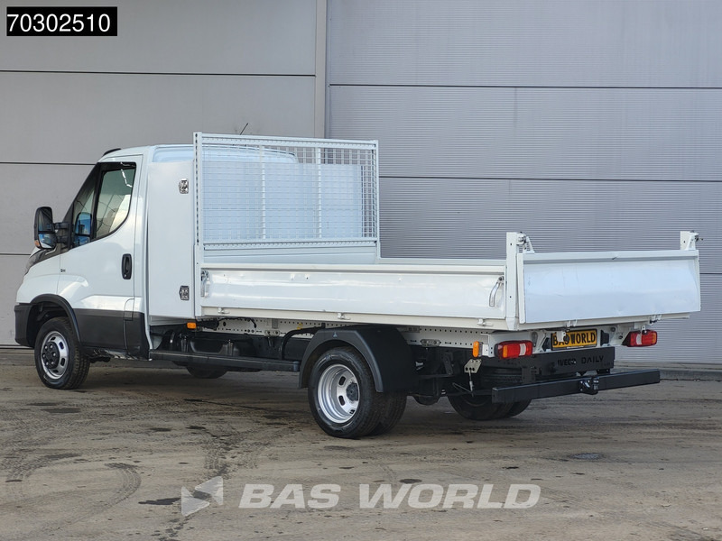 Volquete furgoneta Iveco Daily 35C14 Automaat Kipper met Kist Dubbellucht 3,5t Trekhaak Airco Cruise Euro6 Tipper Benne Kieper Airco Trekhaak Cruise control: foto 10 Volquete furgoneta Iveco Daily 35C14 Automaat Kipper met Kist Dubbellucht 3,5t Trekhaak Airco Cruise Euro6 Tipper Benne Kieper Airco Trekhaak Cruise control: foto 10