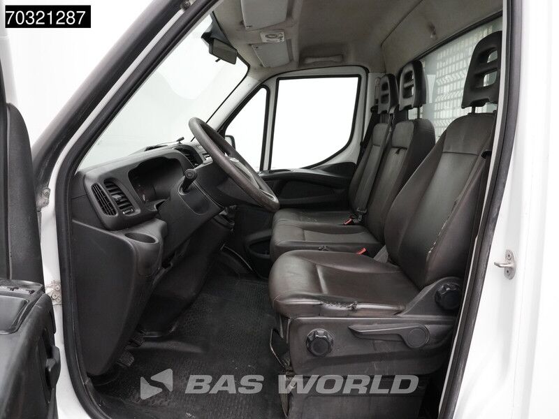 Iveco Daily 35C14 Dubbellucht Open Laadbak 3,5t Trekhaak Euro6 Pritsche Pickup Open Box Trekhaak - Caja abierta furgoneta: foto 3 Iveco Daily 35C14 Dubbellucht Open Laadbak 3,5t Trekhaak Euro6 Pritsche Pickup Open Box Trekhaak - Caja abierta furgoneta: foto 3