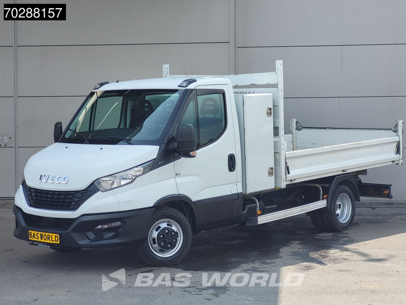 Iveco Daily 35C14 Kipper met Kist Dubbellucht 3,5t Trekhaak Airco Cruise Euro6 Tipper Benne Kieper 2m3 Airco Trekhaak Cruise control - Volquete furgoneta: foto 3 Iveco Daily 35C14 Kipper met Kist Dubbellucht 3,5t Trekhaak Airco Cruise Euro6 Tipper Benne Kieper 2m3 Airco Trekhaak Cruise control - Volquete furgoneta: foto 3