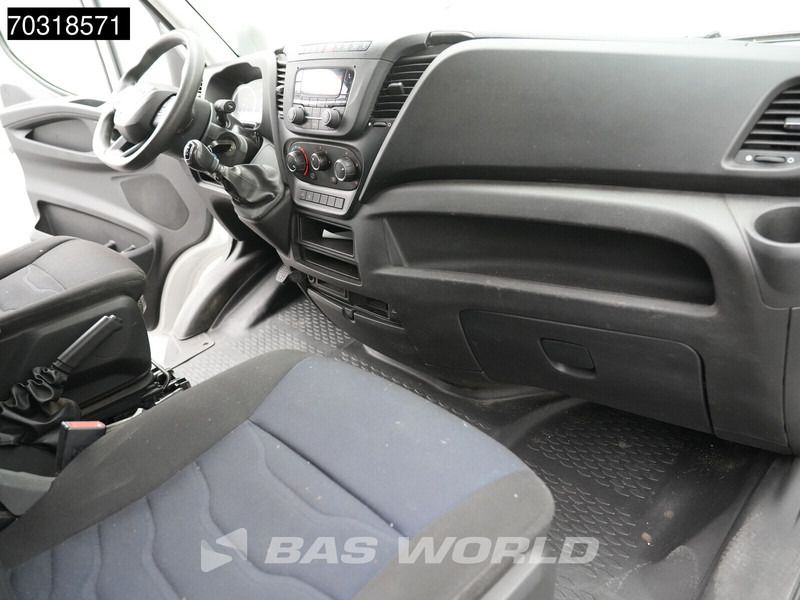 Iveco Daily 35C14 Open Laadbak Dubbel Cabine 3,5t Trekhaak Dubbellucht Airco Cruise Euro6 Pritsche Pickup Open Box Airco Trekhaak Cruise con - Caja abierta furgoneta: foto 3 Iveco Daily 35C14 Open Laadbak Dubbel Cabine 3,5t Trekhaak Dubbellucht Airco Cruise Euro6 Pritsche Pickup Open Box Airco Trekhaak Cruise con - Caja abierta furgoneta: foto 3