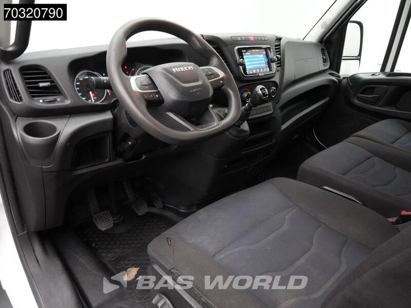 Iveco Daily 35C16 3.0L Kipper met Kist Dubbellucht 3,5t Trekhaak Navi Airco Cruise Camera Euro6 Tipper Benne Kieper Airco Trekhaak Cruise co - Volquete furgoneta: foto 5 Iveco Daily 35C16 3.0L Kipper met Kist Dubbellucht 3,5t Trekhaak Navi Airco Cruise Camera Euro6 Tipper Benne Kieper Airco Trekhaak Cruise co - Volquete furgoneta: foto 5