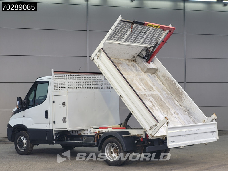 Iveco Daily 35C16 Kipper met Kraan Dubbellucht 3,5t Trekhaak Airco Cruise Camera Euro6 Crane Kran Kranwagen 2m3 Airco Trekhaak Cruise contro - Volquete furgoneta: foto 2 Iveco Daily 35C16 Kipper met Kraan Dubbellucht 3,5t Trekhaak Airco Cruise Camera Euro6 Crane Kran Kranwagen 2m3 Airco Trekhaak Cruise contro - Volquete furgoneta: foto 2