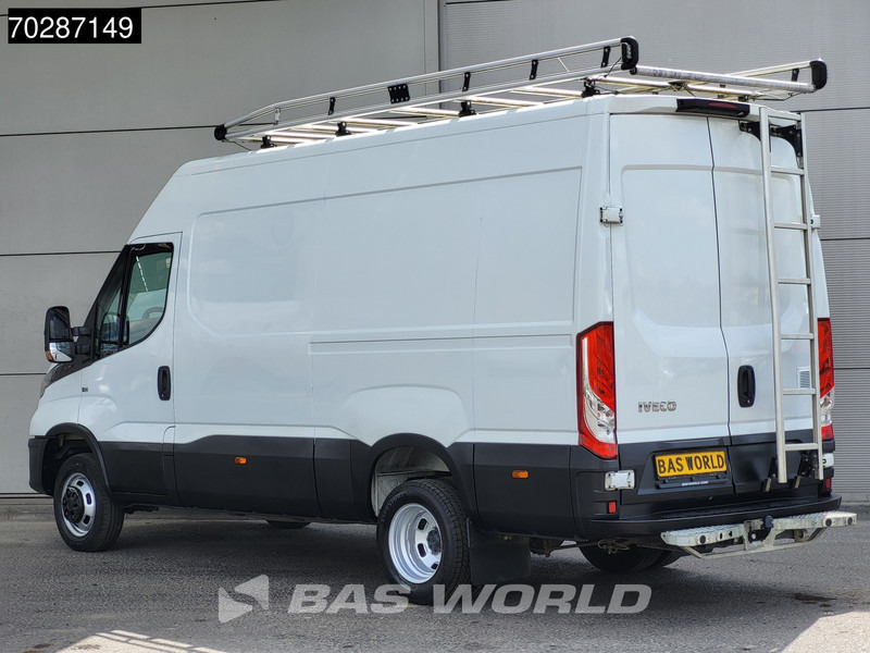 Iveco Daily 35C18 3.0L Dubbellucht L2H2 3,5t Trekhaak Navi Airco Cruise Camera Imperiaal Euro6 L2 12m3 Airco Trekhaak Cruise control - Furgón: foto 2 Iveco Daily 35C18 3.0L Dubbellucht L2H2 3,5t Trekhaak Navi Airco Cruise Camera Imperiaal Euro6 L2 12m3 Airco Trekhaak Cruise control - Furgón: foto 2
