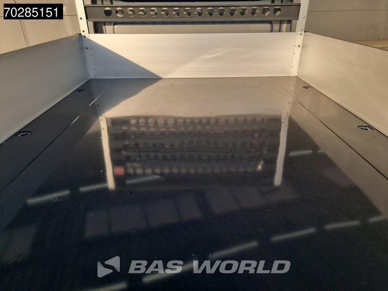 Caja abierta furgoneta nuevo Iveco Daily 35C21 Open Laadbak Dubbel Cabine 210PK 3.0L Dubbellucht Airco Cruise LED Camera Pritsche Pickup Open Box 2m3 Airco: foto 9 Caja abierta furgoneta nuevo Iveco Daily 35C21 Open Laadbak Dubbel Cabine 210PK 3.0L Dubbellucht Airco Cruise LED Camera Pritsche Pickup Open Box 2m3 Airco: foto 9