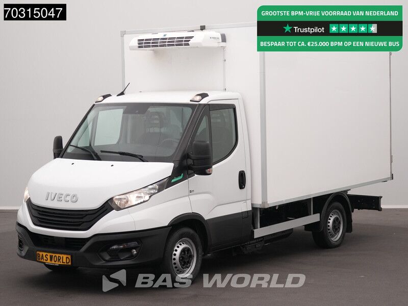 Iveco Daily 35S14 3.0L CNG Zijdeur Koelwagen Thermo King V-300 MAX Airco Cruise Camera Euro6 Bakwagen Koel Koeler Kühl Kühler Kühlwagen Kühl - Frigorífico furgoneta: foto 1 Iveco Daily 35S14 3.0L CNG Zijdeur Koelwagen Thermo King V-300 MAX Airco Cruise Camera Euro6 Bakwagen Koel Koeler Kühl Kühler Kühlwagen Kühl - Frigorífico furgoneta: foto 1
