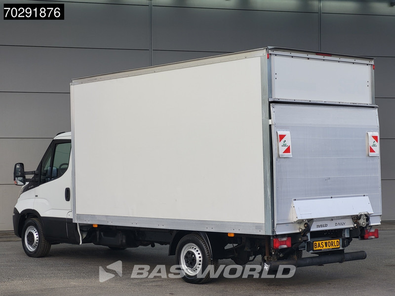 Iveco Daily 35S15 Automaat Laadklep Bakwagen Airco Euro6 Meubelbak Koffer 19m3 Airco - Furgoneta: foto 2 Iveco Daily 35S15 Automaat Laadklep Bakwagen Airco Euro6 Meubelbak Koffer 19m3 Airco - Furgoneta: foto 2