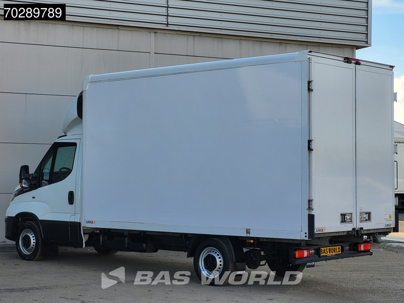 Iveco Daily 35S16 Automaat Bakwagen Achterdeuren 160PK Airco Camera Euro6 Meubelbak Koffer 21m3 Airco - Furgoneta: foto 2 Iveco Daily 35S16 Automaat Bakwagen Achterdeuren 160PK Airco Camera Euro6 Meubelbak Koffer 21m3 Airco - Furgoneta: foto 2