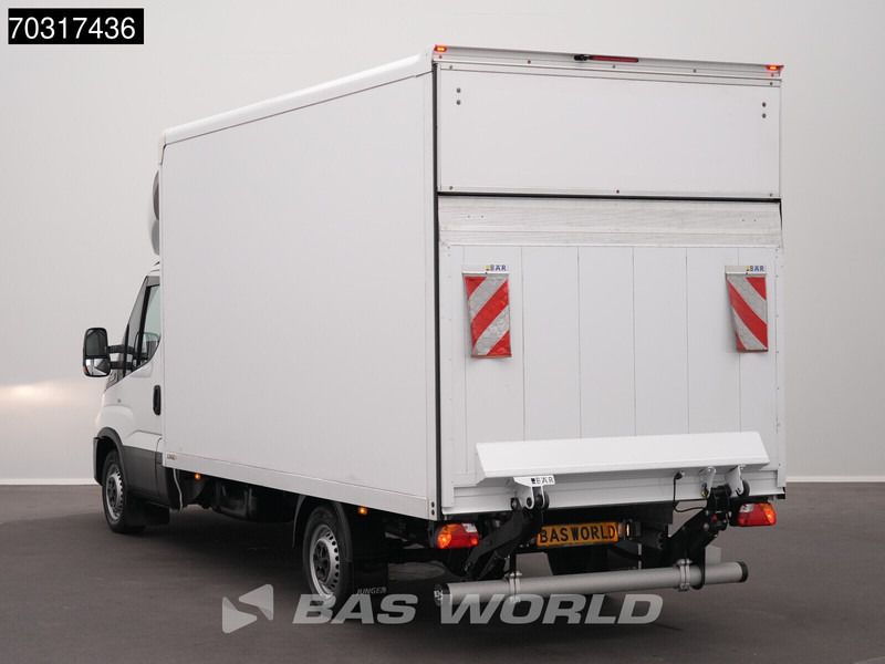Iveco Daily 35S16 Automaat Laadklep 160PK Bakwagen Airco Camera Euro6 Meubelbak Koffer Airco - Furgoneta: foto 2 Iveco Daily 35S16 Automaat Laadklep 160PK Bakwagen Airco Camera Euro6 Meubelbak Koffer Airco - Furgoneta: foto 2