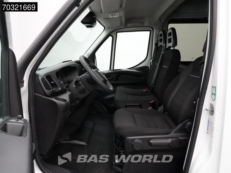 Iveco Daily 35S16 Automatik Doppel Kabine L3H2 3,5t AHK 160PS Klima Kamera Parkensensoren Euro6 Doka DC Mixto Airco Trekhaak - Furgón: foto 3 Iveco Daily 35S16 Automatik Doppel Kabine L3H2 3,5t AHK 160PS Klima Kamera Parkensensoren Euro6 Doka DC Mixto Airco Trekhaak - Furgón: foto 3