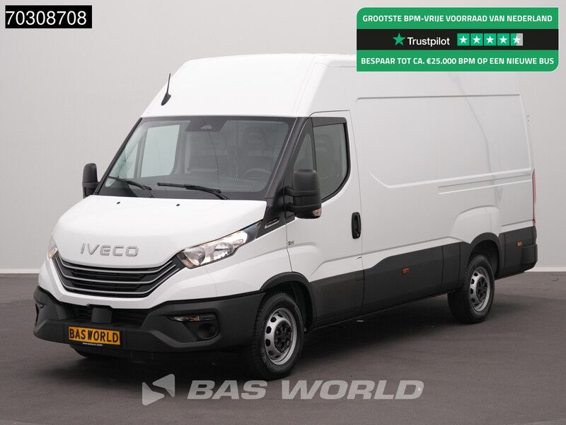 Iveco Daily 35S18 3.0L Automaat L2H2 180PK ACC Airco Cruise Camera Parkeersensoren CarPlay Stoelverwarming 3,5t Trekgewicht Euro6 L2 Airco - Furgón: foto 1 Iveco Daily 35S18 3.0L Automaat L2H2 180PK ACC Airco Cruise Camera Parkeersensoren CarPlay Stoelverwarming 3,5t Trekgewicht Euro6 L2 Airco - Furgón: foto 1