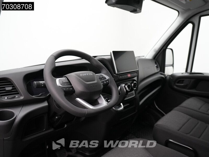 Iveco Daily 35S18 3.0L Automaat L2H2 180PK ACC Airco Cruise Camera Parkeersensoren CarPlay Stoelverwarming 3,5t Trekgewicht Euro6 L2 Airco - Furgón: foto 5 Iveco Daily 35S18 3.0L Automaat L2H2 180PK ACC Airco Cruise Camera Parkeersensoren CarPlay Stoelverwarming 3,5t Trekgewicht Euro6 L2 Airco - Furgón: foto 5