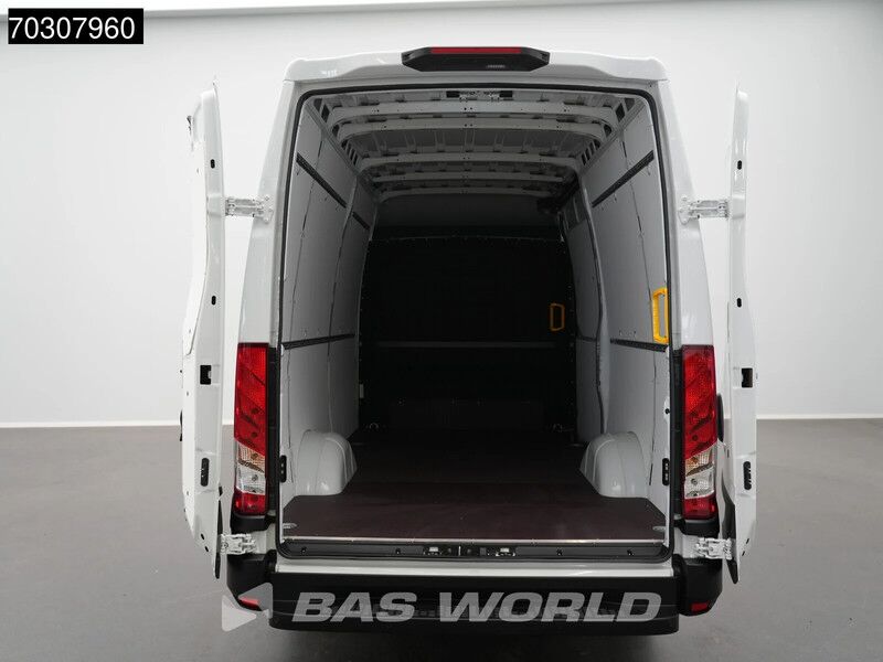 Furgón nuevo Iveco Daily 35S18 3.0L Automaat L2H2 180PK ACC Airco Cruise Camera Parkeersensoren CarPlay Stoelverwarming 3,5t Trekgewicht Euro6 L2 Airco: foto 9 Furgón nuevo Iveco Daily 35S18 3.0L Automaat L2H2 180PK ACC Airco Cruise Camera Parkeersensoren CarPlay Stoelverwarming 3,5t Trekgewicht Euro6 L2 Airco: foto 9