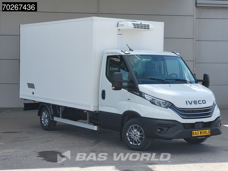 Iveco Daily 35S18 3.0L Koelwagen Thermoking C-250 LED ACC Navi Airco Koel Koeler Kühl Kühler Bakwagen Kühlkoffer 17m3 Airco - Frigorífico furgoneta: foto 5 Iveco Daily 35S18 3.0L Koelwagen Thermoking C-250 LED ACC Navi Airco Koel Koeler Kühl Kühler Bakwagen Kühlkoffer 17m3 Airco - Frigorífico furgoneta: foto 5