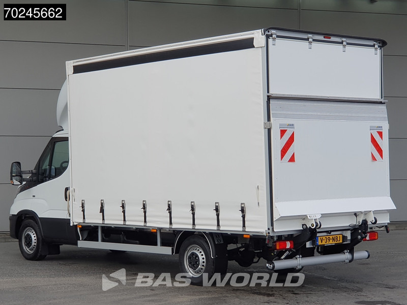 Iveco Daily 35S18 3.0L Laadklep 180PK Schuifzeilen Airco Cruise Bakwagen Euro6 Meubelbak Zeilenwagen Schuifzeil Plane 22m3 Airco Cruise cont - Furgoneta con caja de lona: foto 2 Iveco Daily 35S18 3.0L Laadklep 180PK Schuifzeilen Airco Cruise Bakwagen Euro6 Meubelbak Zeilenwagen Schuifzeil Plane 22m3 Airco Cruise cont - Furgoneta con caja de lona: foto 2