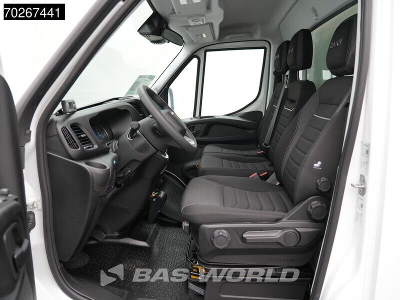 Iveco Daily 35S18 BPM VRIJ! 3.0L Laadklep Koelwagen Vriezer Thermoking V-200 MAX -18 230v stekker LED Navi Airco ACC Koel Koeler Kühler Kühl - Frigorífico furgoneta: foto 3 Iveco Daily 35S18 BPM VRIJ! 3.0L Laadklep Koelwagen Vriezer Thermoking V-200 MAX -18 230v stekker LED Navi Airco ACC Koel Koeler Kühler Kühl - Frigorífico furgoneta: foto 3