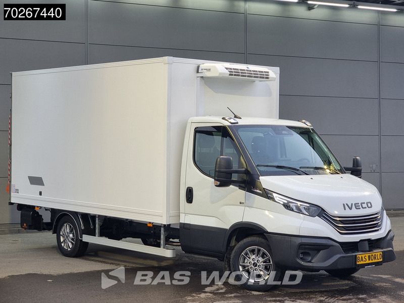 Iveco Daily 35S18 BPM VRIJ! 3.0L Laadklep Koelwagen Vriezer Thermoking V-200 MAX 220V stekker -18 LED Navi Airco ACC Koel Koeler Kühler Kühl - Frigorífico furgoneta: foto 3 Iveco Daily 35S18 BPM VRIJ! 3.0L Laadklep Koelwagen Vriezer Thermoking V-200 MAX 220V stekker -18 LED Navi Airco ACC Koel Koeler Kühler Kühl - Frigorífico furgoneta: foto 3