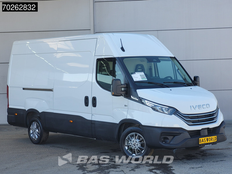 Iveco Daily 35S21 210PK 3.0L Automaat 2025 model L2H2 ACC LED CarPlay Velgen Camera 12m3 Airco - Furgón: foto 2 Iveco Daily 35S21 210PK 3.0L Automaat 2025 model L2H2 ACC LED CarPlay Velgen Camera 12m3 Airco - Furgón: foto 2