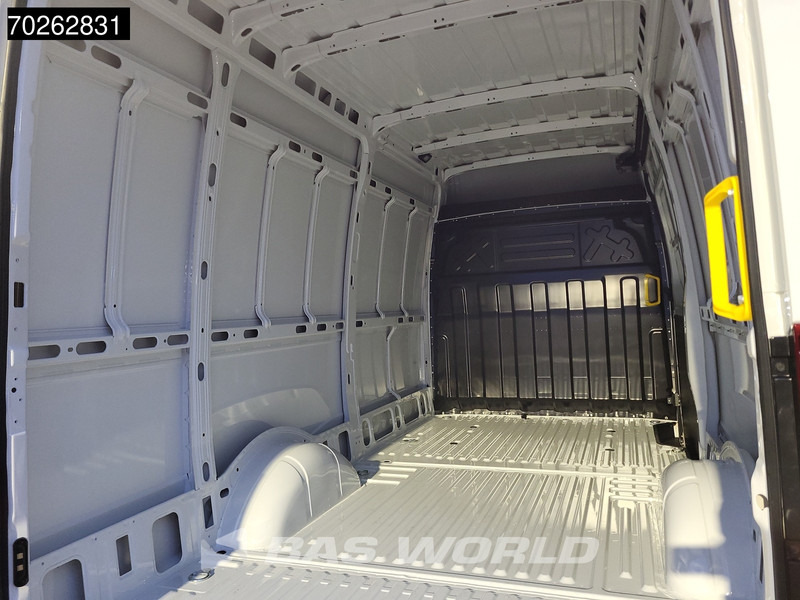 Iveco Daily 35S21 210PK 3.0L Automaat 2025 model L2H2 ACC LED CarPlay Velgen Camera 12m3 Airco - Furgón: foto 5 Iveco Daily 35S21 210PK 3.0L Automaat 2025 model L2H2 ACC LED CarPlay Velgen Camera 12m3 Airco - Furgón: foto 5