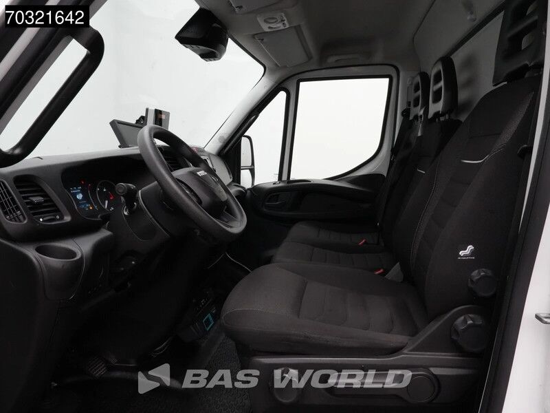 Iveco Daily 72C21 3.0L Automaat Laadklep Koelwagen 210PK Dubbellucht Thermoking T-600R Airco Cruise Euro6 Koel Koeler Kühl Kühler Kühlwagen - Frigorífico furgoneta: foto 3 Iveco Daily 72C21 3.0L Automaat Laadklep Koelwagen 210PK Dubbellucht Thermoking T-600R Airco Cruise Euro6 Koel Koeler Kühl Kühler Kühlwagen - Frigorífico furgoneta: foto 3