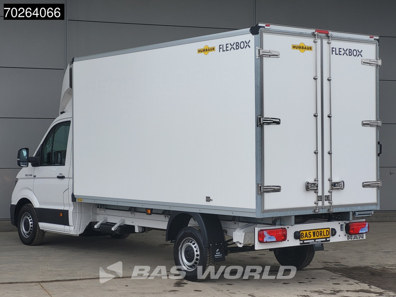 MAN TGE 3.140 Bakwagen met achterdeuren Nieuw!! Airco Meubelbak Koffer 17m3 Airco - Furgoneta: foto 2 MAN TGE 3.140 Bakwagen met achterdeuren Nieuw!! Airco Meubelbak Koffer 17m3 Airco - Furgoneta: foto 2