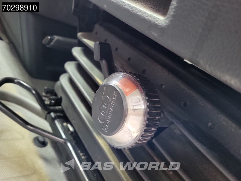 Furgón MAN TGE 3.180 Automaat 180PK L3H3 Trekhaak Navi Airco Cruise Camera Euro6 L2H2 Airco Trekhaak Cruise control: foto 20