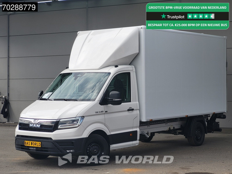 MAN TGE 3.180 Automaat Laadklep Bakwagen 2025 Facelift Navi LED Airco Cruise Euro6 Meubelbak Koffer 21m3 Airco Cruise control - Furgoneta: foto 1 MAN TGE 3.180 Automaat Laadklep Bakwagen 2025 Facelift Navi LED Airco Cruise Euro6 Meubelbak Koffer 21m3 Airco Cruise control - Furgoneta: foto 1