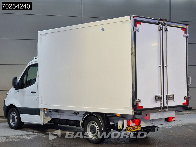 Mercedes-Benz Sprinter 315 CDI BPM VRIJ! Koelwagen Thermo King V-300max 230V stekker Bakwagen Koel Kühlwagen 13m3 Airco Cruise control - Frigorífico furgoneta: foto 2 Mercedes-Benz Sprinter 315 CDI BPM VRIJ! Koelwagen Thermo King V-300max 230V stekker Bakwagen Koel Kühlwagen 13m3 Airco Cruise control - Frigorífico furgoneta: foto 2