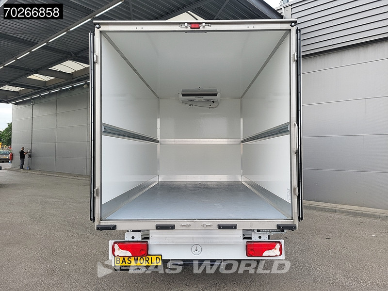 Mercedes-Benz Sprinter 315 CDI Koelwagen Achterdeuren Thermo King C-250 Airco MBUX Koel Koeler Kühl Kühler Kühlwagen Kühlkoffer 17m3 Airco - Frigorífico furgoneta: foto 3 Mercedes-Benz Sprinter 315 CDI Koelwagen Achterdeuren Thermo King C-250 Airco MBUX Koel Koeler Kühl Kühler Kühlwagen Kühlkoffer 17m3 Airco - Frigorífico furgoneta: foto 3