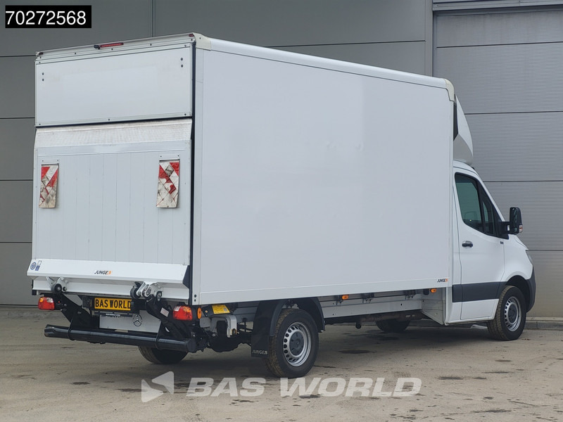 Mercedes-Benz Sprinter 317 CDI Automaat Bakwagen Laadklep Camera Airco Koffer Meubelbak 20m3 Airco - Furgoneta: foto 5 Mercedes-Benz Sprinter 317 CDI Automaat Bakwagen Laadklep Camera Airco Koffer Meubelbak 20m3 Airco - Furgoneta: foto 5