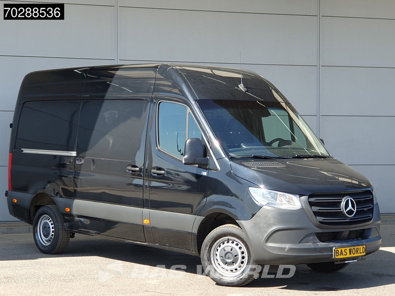 Mercedes-Benz Sprinter 317 CDI Automaat L2H2 3500KG Trekhaak Airco Camera MBUX CarPlay Euro6 L2 12m3 Airco Trekhaak - Furgón: foto 3 Mercedes-Benz Sprinter 317 CDI Automaat L2H2 3500KG Trekhaak Airco Camera MBUX CarPlay Euro6 L2 12m3 Airco Trekhaak - Furgón: foto 3