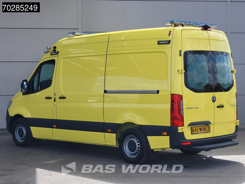 Mercedes-Benz Sprinter 319 CDI Automaat Nieuw! Complete Ambulance Ziekenwagen Rettungswagen Krankenwagen 11m3 Airco Cruise control - Ambulancia: foto 2 Mercedes-Benz Sprinter 319 CDI Automaat Nieuw! Complete Ambulance Ziekenwagen Rettungswagen Krankenwagen 11m3 Airco Cruise control - Ambulancia: foto 2